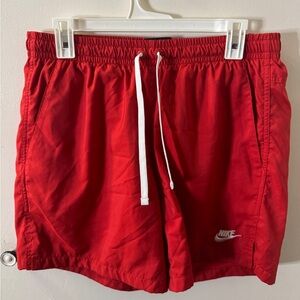 NIKE SHORTS